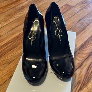 Jessica Simpson patent heels